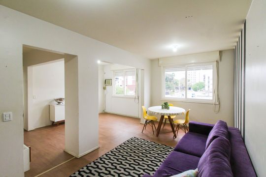 Sala de apartamento à venda com 2 quartos, 93m² em Centro, Canoas