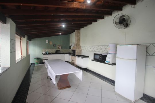Casa para alugar com 3 quartos, 140m² em Parque das Laranjeiras, Sorocaba