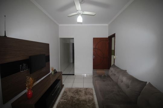 Casa para alugar com 3 quartos, 140m² em Parque das Laranjeiras, Sorocaba