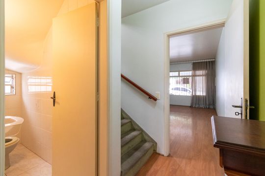 Lavabo de casa à venda com 2 quartos, 221m² em Parque Jabaquara, São Paulo