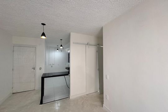 Sala de apartamento à venda com 3 quartos, 44m² em Vargem Pequena, Rio de Janeiro