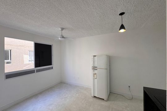 Apartamento à venda com 3 quartos, 44m² em Vargem Pequena, Rio de Janeiro