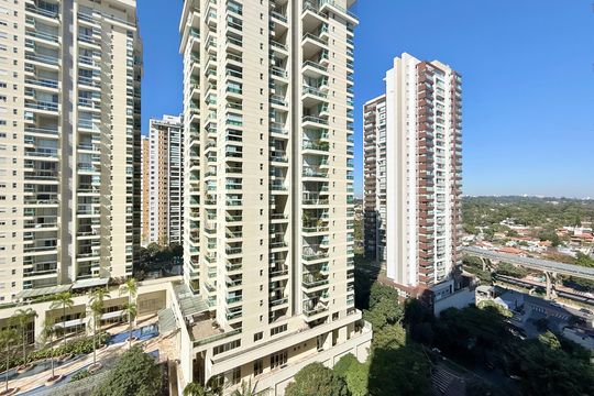 Vista  de apartamento à venda com 1 quarto, 49m² em Campo Belo, São Paulo