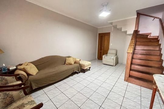 Casa à venda com 3 quartos, 90m² em Ferreira, São Paulo