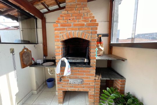 Churrasqueira de casa à venda com 3 quartos, 90m² em Ferreira, São Paulo