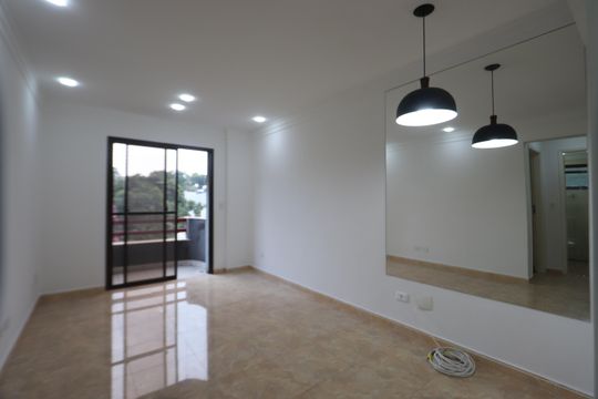 Apartamento à venda com 2 quartos, 76m² em Vila Oratorio, São Paulo