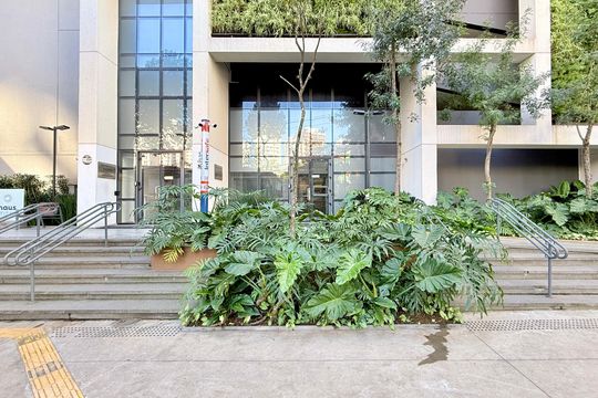 Fachada  de apartamento à venda com 2 quartos, 84m² em Jardim das Acacias, São Paulo