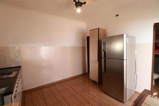 Cozinha  de casa para alugar com 2 quartos, 70m² em Jardim Marchesi, Ribeirão Preto