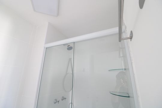 Banheiro de apartamento para alugar com 1 quarto, 37m² em Vila Gea, São Paulo