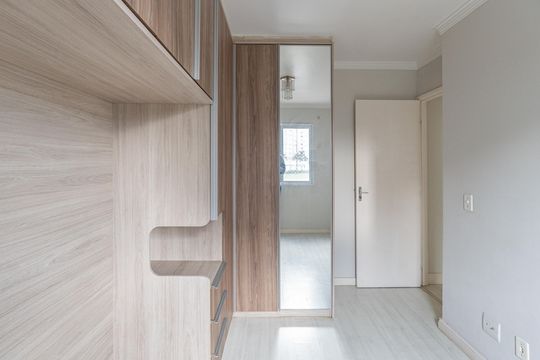 Quarto 2 de apartamento para alugar com 2 quartos, 50m² em Jardim Maria Estela, São Paulo
