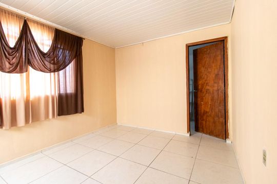 Casa à venda com 3 quartos, 90m² em Umbará, Curitiba