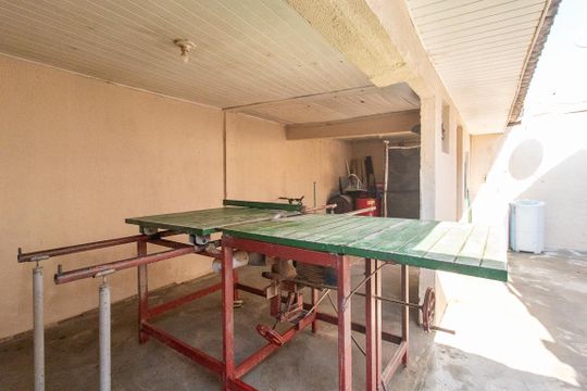 Área comum de casa à venda com 3 quartos, 90m² em Umbará, Curitiba