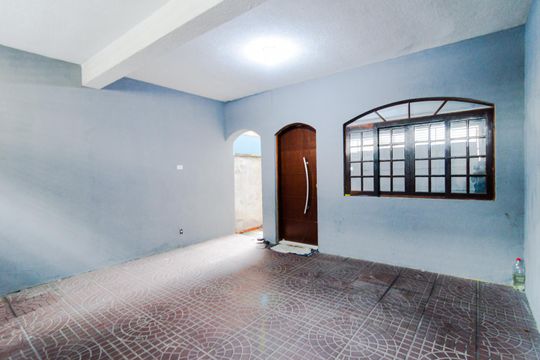 Garagem de casa para alugar com 3 quartos, 150m² em Jardim Santa Maria, Guarulhos