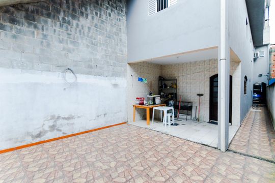 Área de Serviço de casa para alugar com 3 quartos, 150m² em Jardim Santa Maria, Guarulhos
