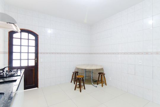 Cozinha de casa para alugar com 3 quartos, 150m² em Jardim Santa Maria, Guarulhos