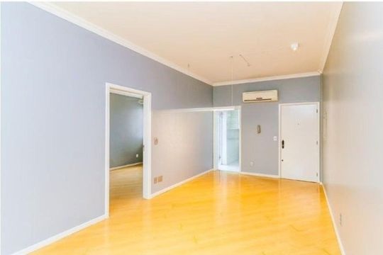 Sala de apartamento para alugar com 2 quartos, 94m² em Passo d’Areia, Porto Alegre