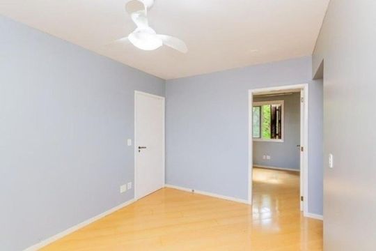 Sala de apartamento para alugar com 2 quartos, 94m² em Passo d’Areia, Porto Alegre