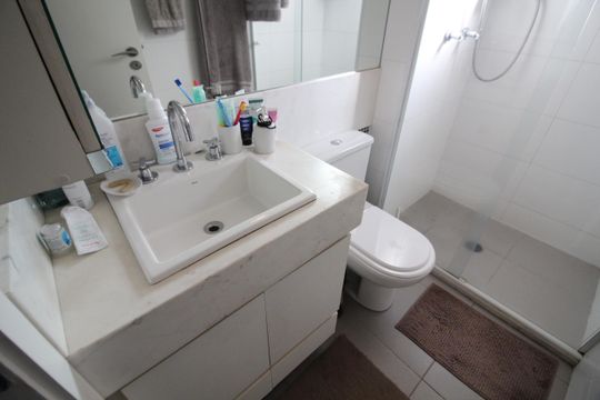 Banheiro da Suíte 1 de apartamento à venda com 2 quartos, 95m² em Cidade São Francisco, São Paulo