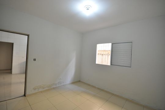 Casa para alugar com 1 quarto, 50m² em Vila Constança, São Paulo