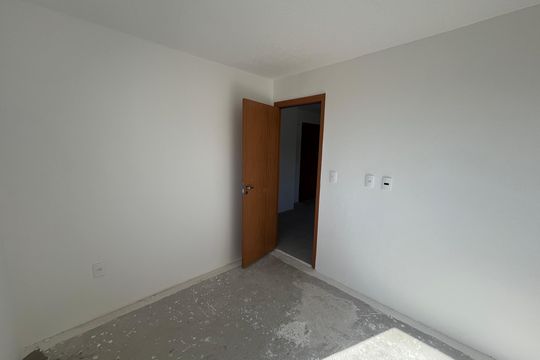 Quarto 1 de apartamento para alugar com 2 quartos, 40m² em Morumbi, São Paulo