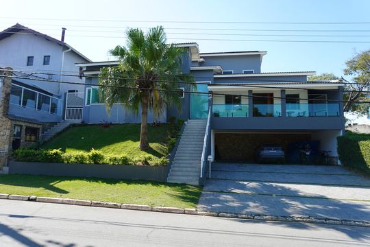 Casa de Condomínio à venda com 3 quartos, 404m² em Tarumã, Barueri