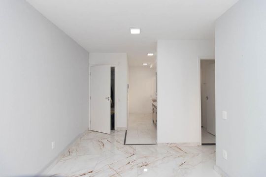 Sala de apartamento para alugar com 2 quartos, 38m² em Jardim Recanto Verde, São Paulo