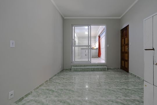 Sala de casa para alugar com 2 quartos, 80m² em Vila Pomar, Mogi das Cruzes