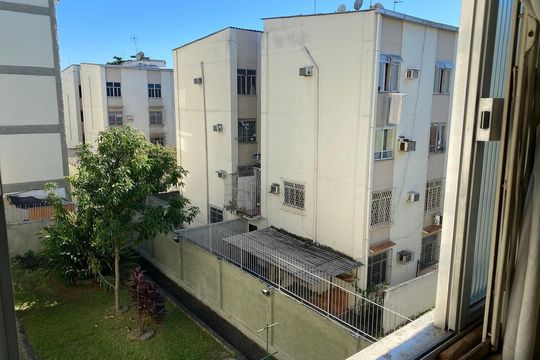 Área comum de apartamento para alugar com 2 quartos, 50m² em Irajá, Rio de Janeiro