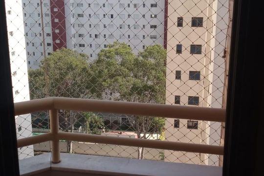 Varanda suíte de apartamento para alugar com 3 quartos, 99m² em Parque Residencial Aquarius, São José dos Campos
