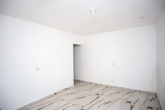 Cozinha de kitnet/studio para alugar com 1 quarto, 34m² em Cidade Júlia, São Paulo