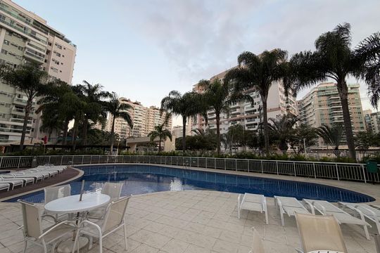 Área comum - Piscina de apartamento para alugar com 3 quartos, 151m² em Barra Olímpica, Rio de Janeiro