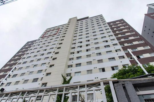 Fachada de apartamento para alugar com 1 quarto, 39m² em Cambuci, São Paulo