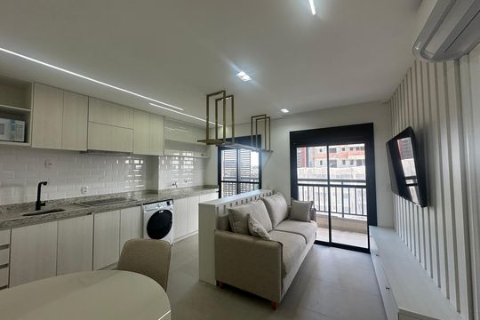 Apartamento para alugar com 1 quarto, 43m² em Empresarial 18 do Forte, Barueri