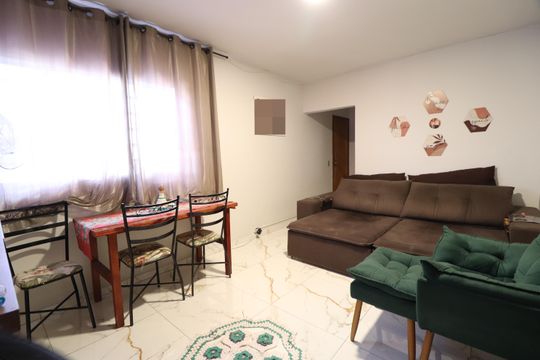 Sala de apartamento para alugar com 3 quartos, 69m² em Santa Mônica, Uberlândia
