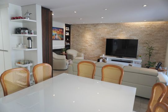 Sala de Jantar de casa de condomínio para alugar com 4 quartos, 250m² em Tamboré, Santana de Parnaíba