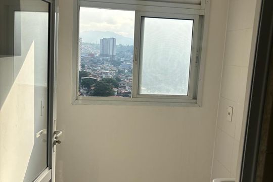 Área de serviço de apartamento à venda com 3 quartos, 68m² em Vila Barros, Barueri