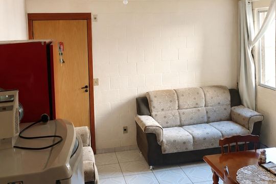 Sala de apartamento à venda com 2 quartos, 39m² em Olaria, Canoas