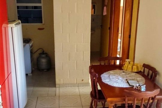 Cozinha de apartamento à venda com 2 quartos, 39m² em Olaria, Canoas