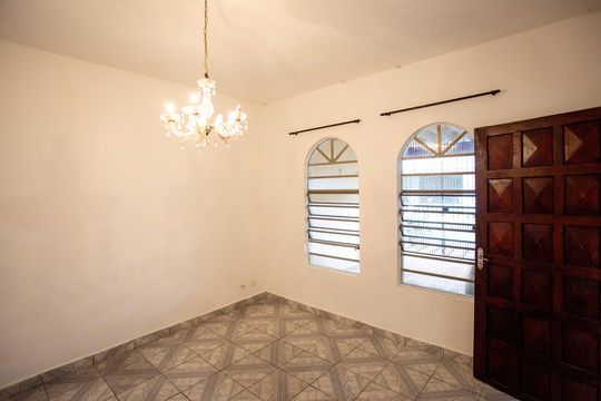 Sala de casa para alugar com 1 quarto, 80m² em Centro, Diadema