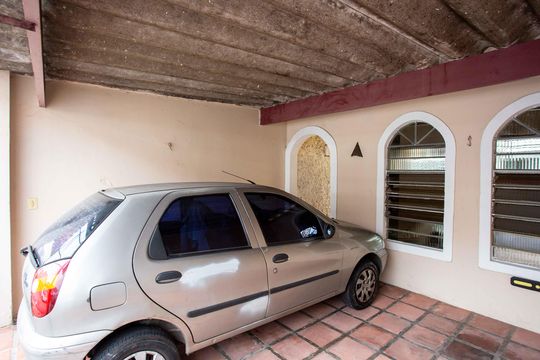 Garagem de casa para alugar com 1 quarto, 80m² em Centro, Diadema