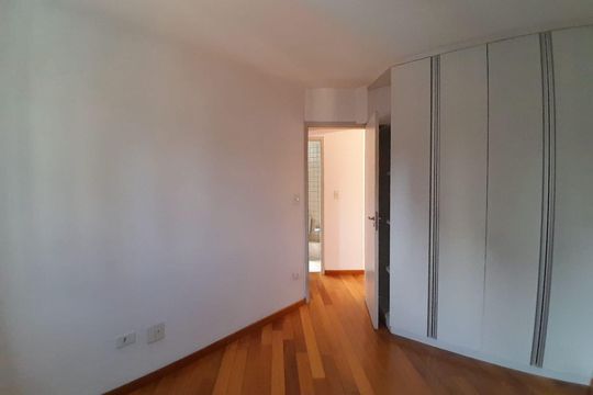 Apartamento à venda com 2 quartos, 64m² em Chácara Inglesa, São Paulo