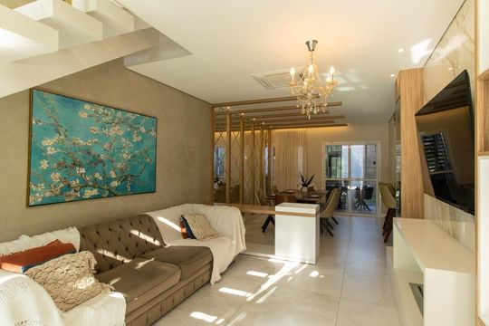 Casa de Condomínio à venda com 3 quartos, 320m² em Umbará, Curitiba