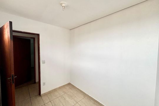 Quarto 1 de casa para alugar com 2 quartos, 60m² em Jardim Jaú (zona Leste), São Paulo
