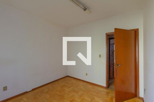 Casa para alugar com 4 quartos, 300m² em Estância Velha, Canoas