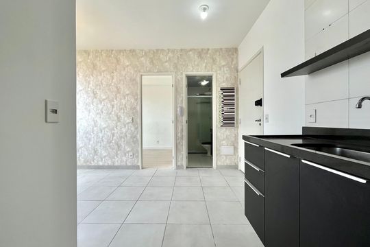 Cozinha de apartamento para alugar com 2 quartos, 34m² em Vila Paulista, São Paulo