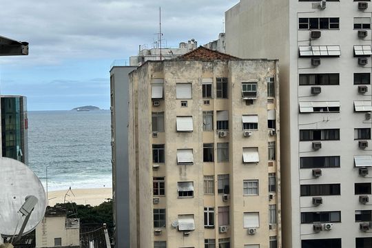 Casa à venda com 2 quartos, 45m² em Leme, Rio de Janeiro