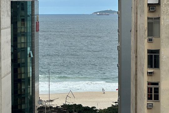 Casa à venda com 2 quartos, 45m² em Leme, Rio de Janeiro