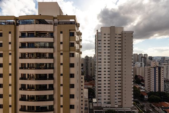 Vista da Varanda de apartamento à venda com 3 quartos, 81m² em Pompeia, São Paulo