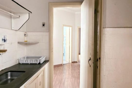 Cozinha de apartamento à venda com 3 quartos, 90m² em Centro, Belo Horizonte