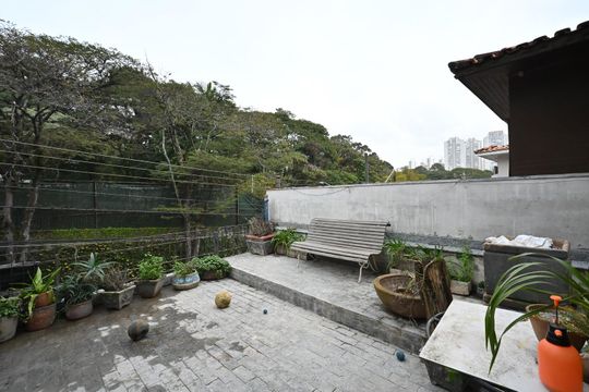 Varanda de casa à venda com 3 quartos, 183m² em Jardim Colombo, São Paulo